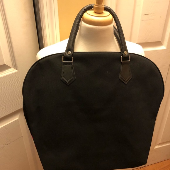 SOLD. SOLD. FUCHSIA MULTI COLOR CANVAS TRAVEL BAG - Picture 8 of 8